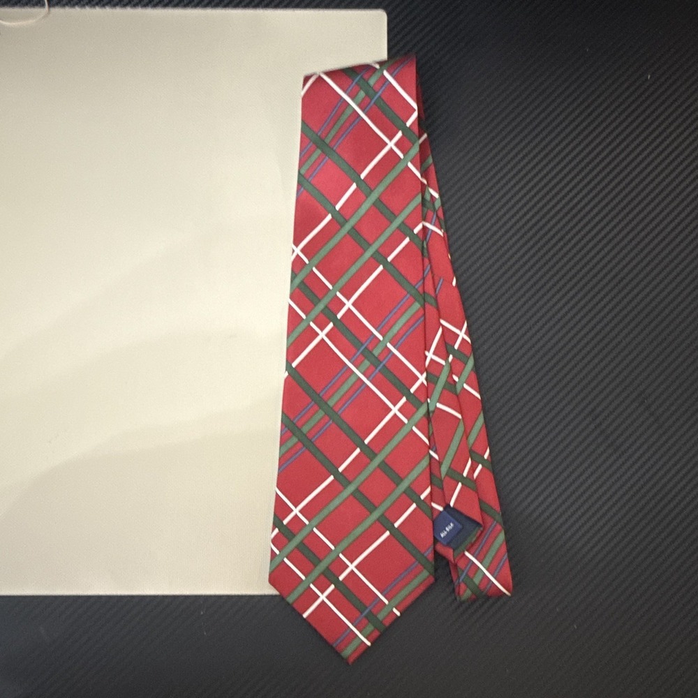 J.T. Beckett Mens Plaid & Check Christmas Necktie Red Green White Blue Tie 56"